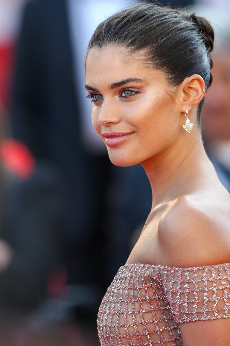 Sara Sampaio Sara Sampaio