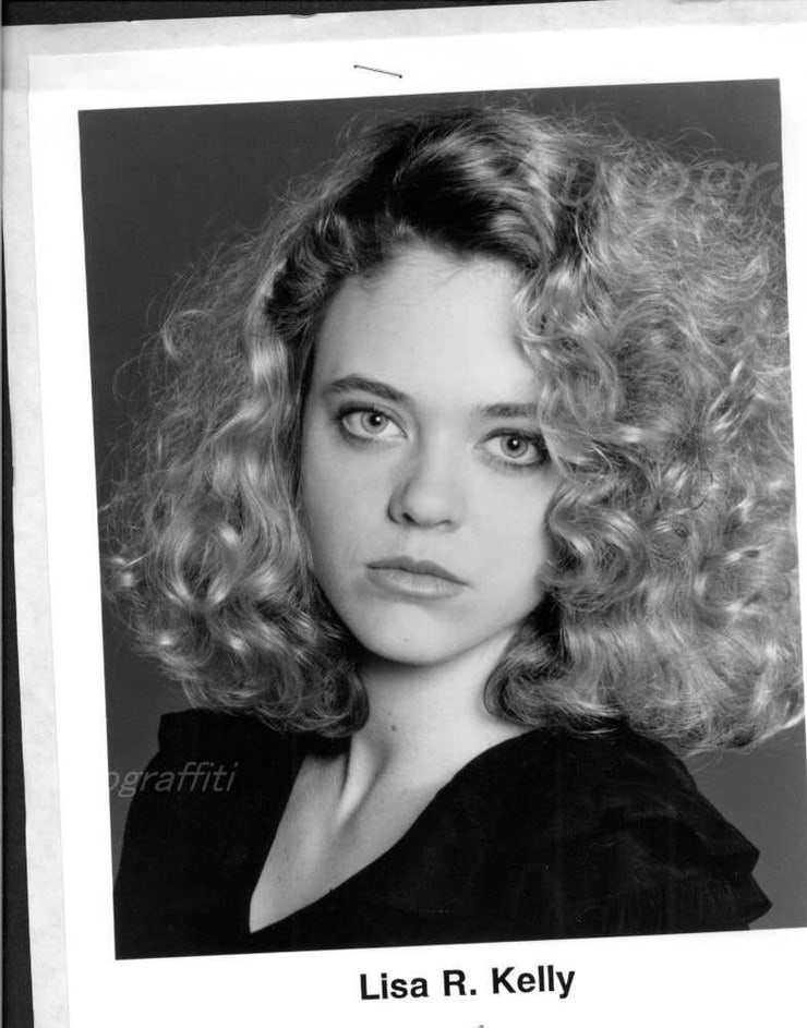 Lisa Robin Kelly