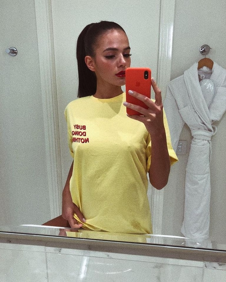 Bruna Marquezine Bruna Marquezine