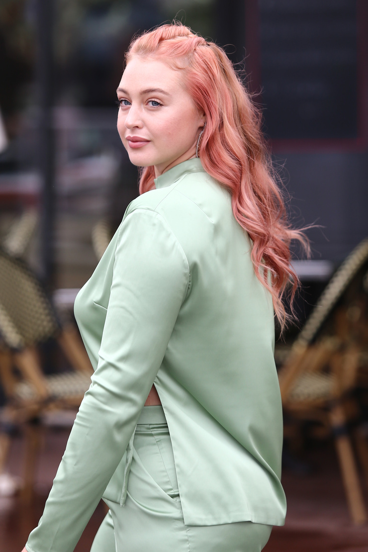 Iskra Lawrence