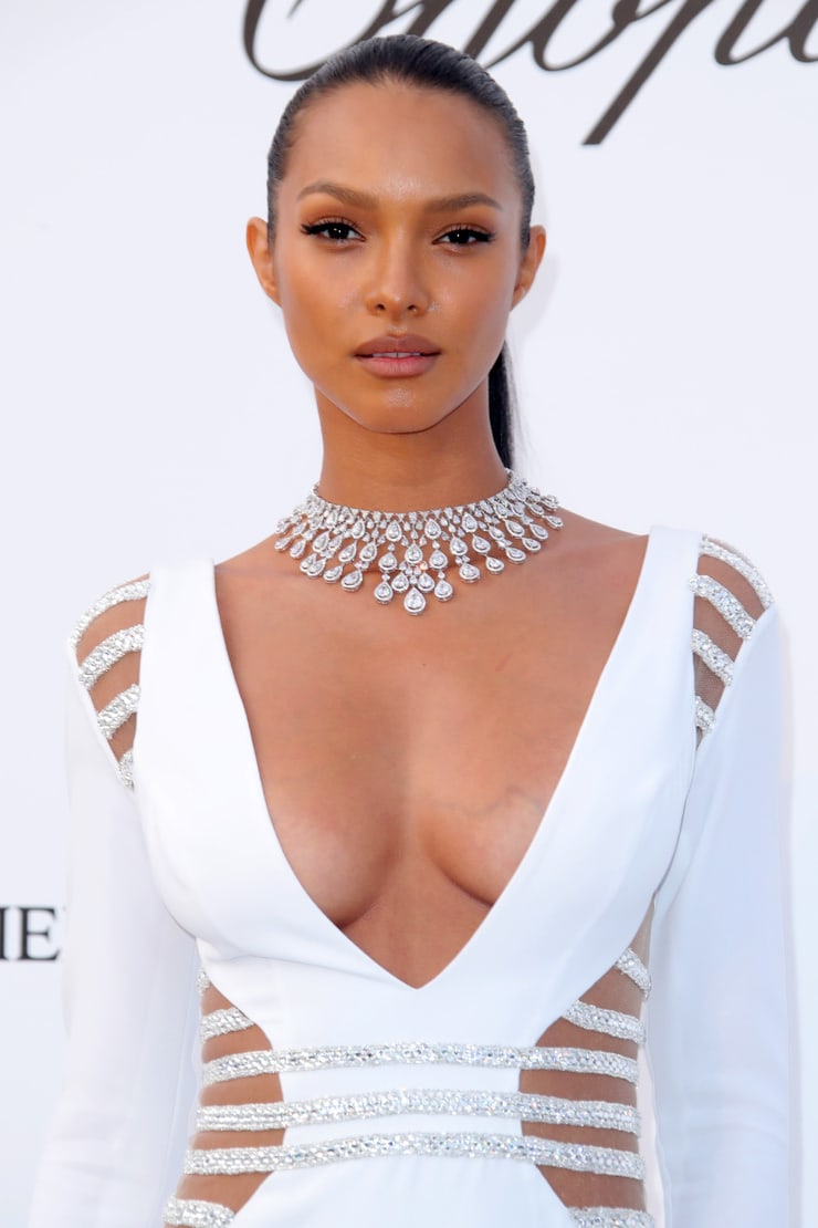 Lais Ribeiro Lais Ribeiro