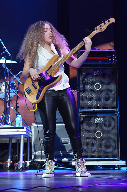 Tal Wilkenfeld