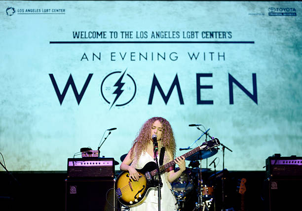Tal Wilkenfeld