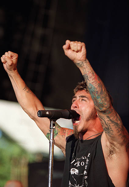 Sully Erna