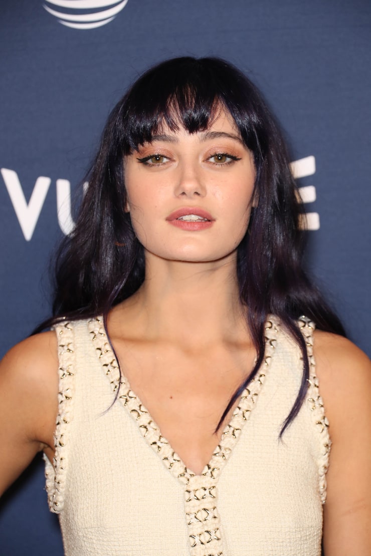 Ella Purnell Ella Purnell
