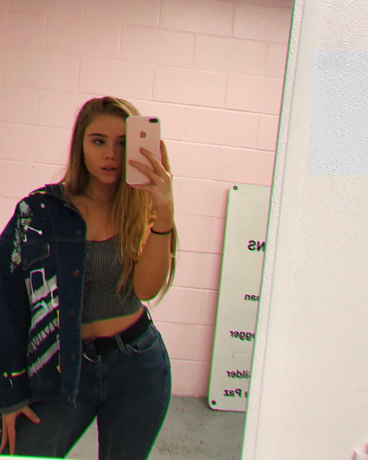 Lexee Smith