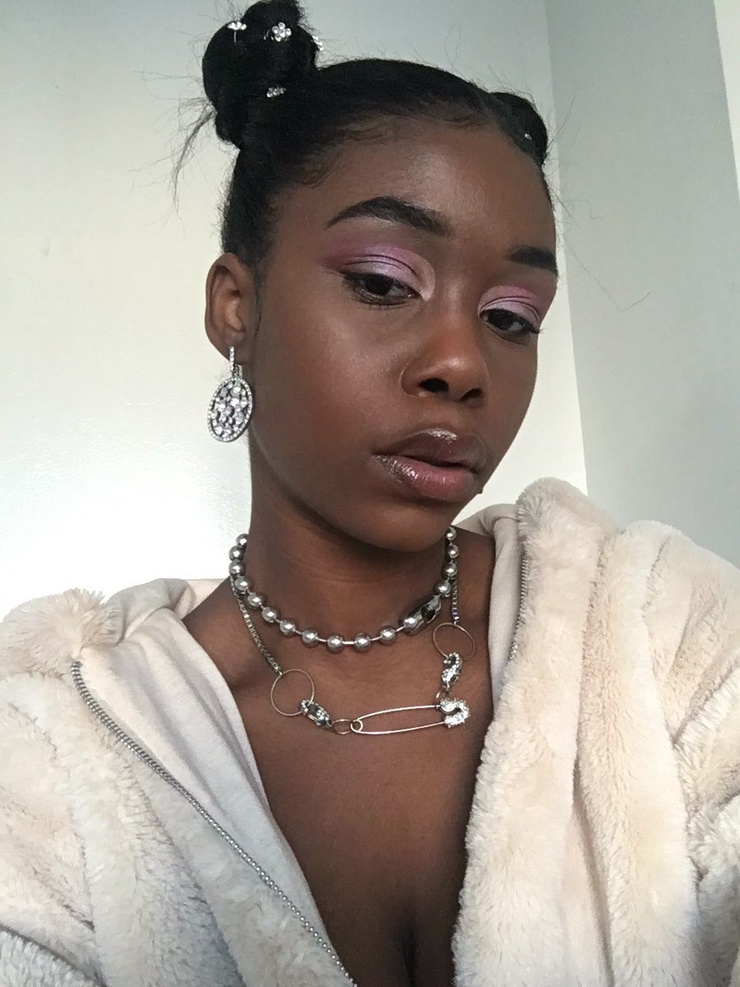 Halle Cherry