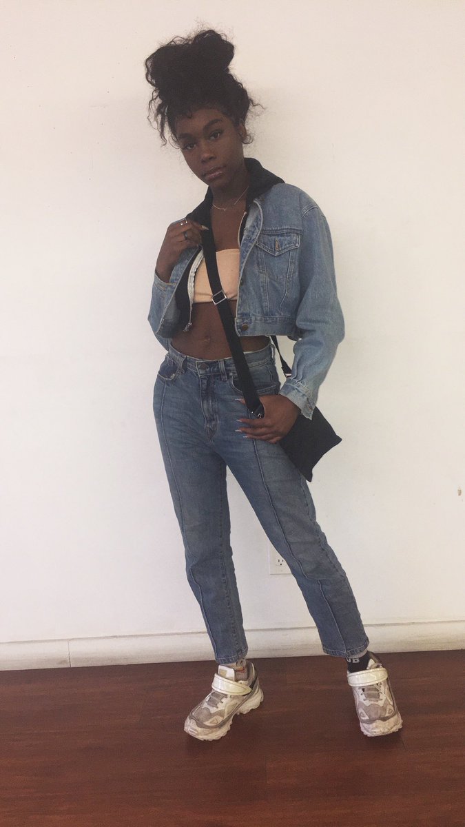 Halle Cherry