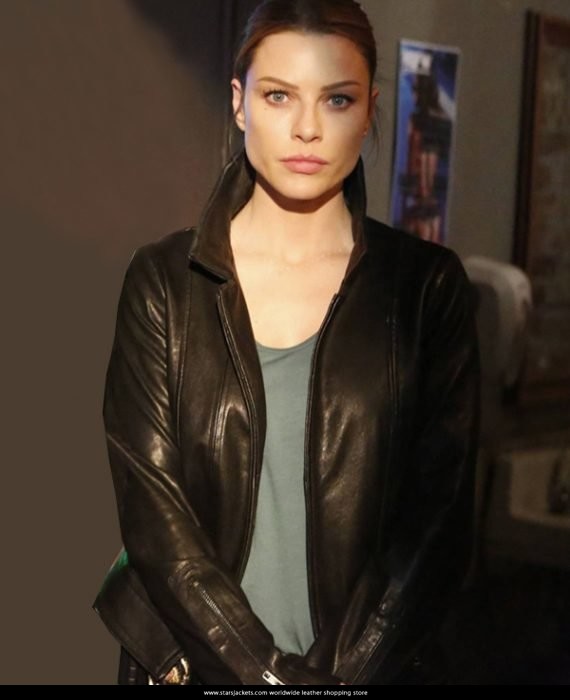 Chloe Decker