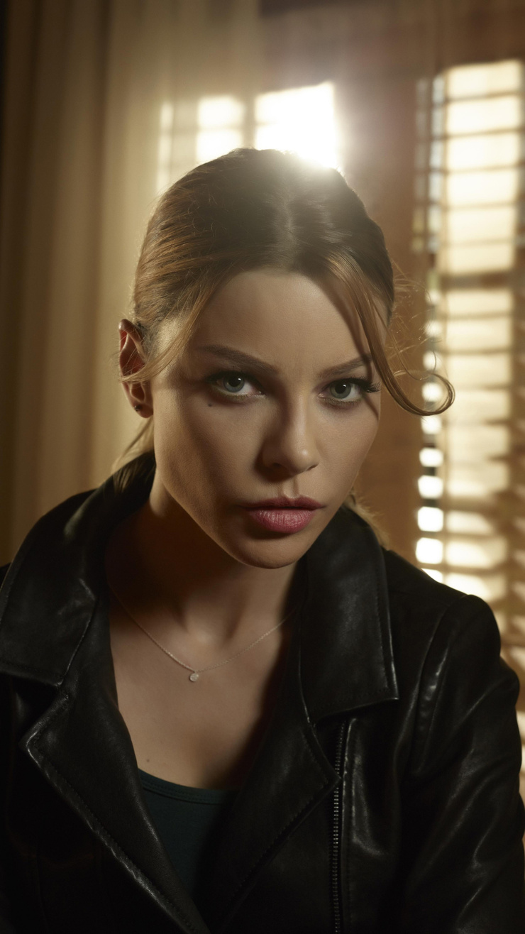 Chloe Decker