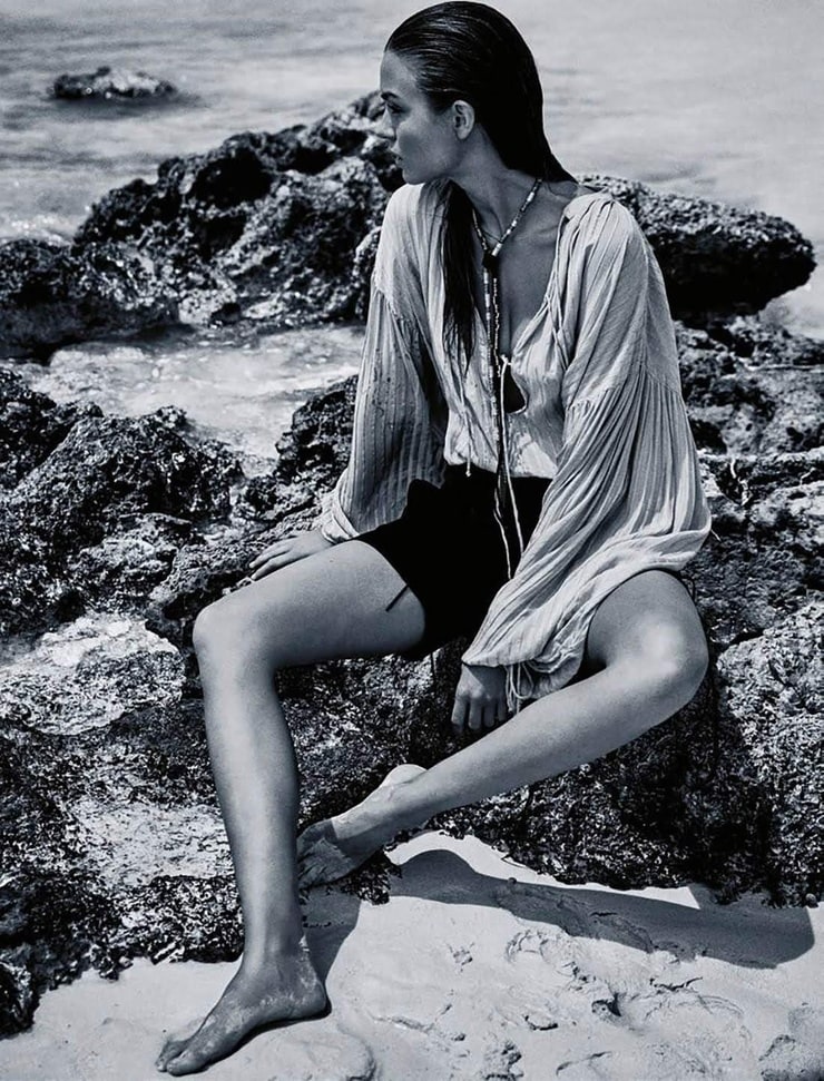 Josephine Skriver Josephine Skriver