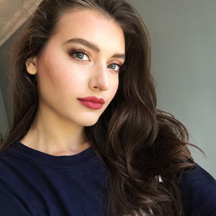 Jessica Clements Jessica Clements