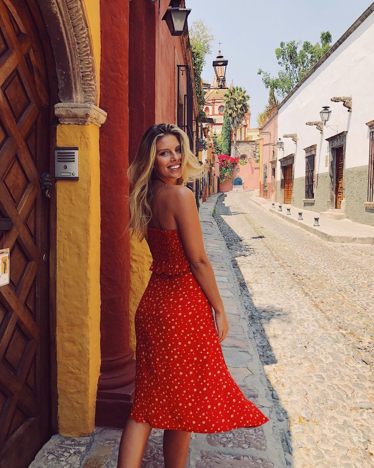 Natasha Oakley