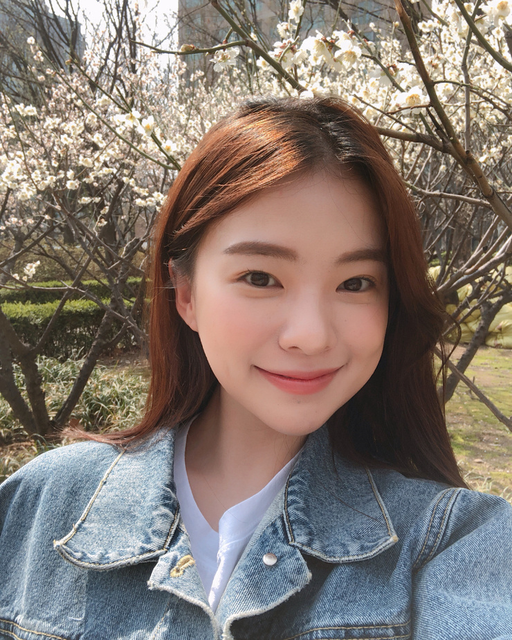 Ha Neul (하늘)