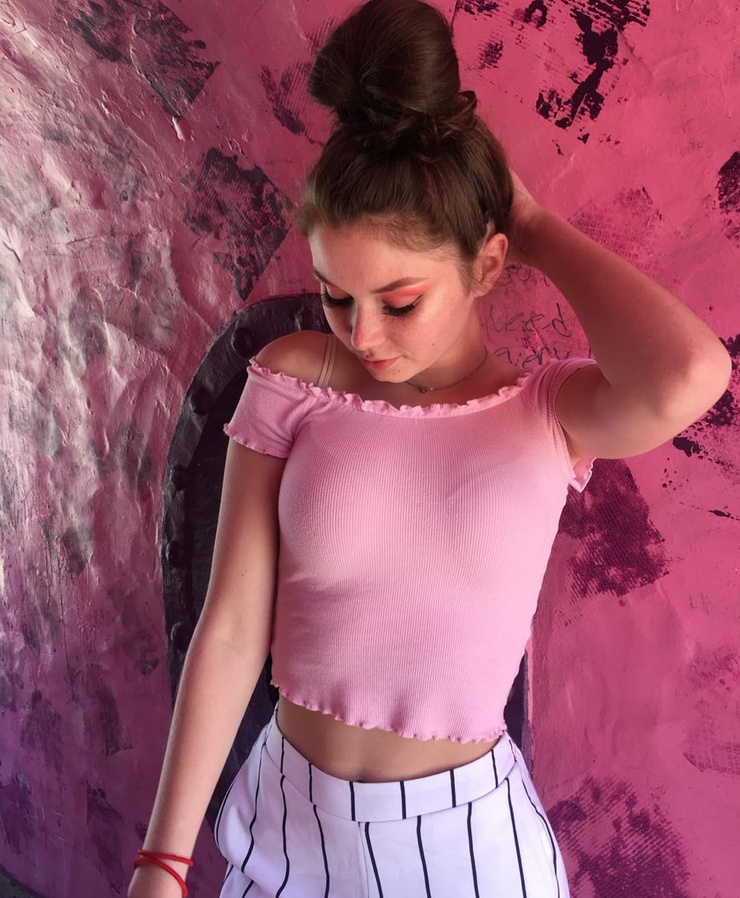 Lily-Ana Alexander Lily-Ana Alexander