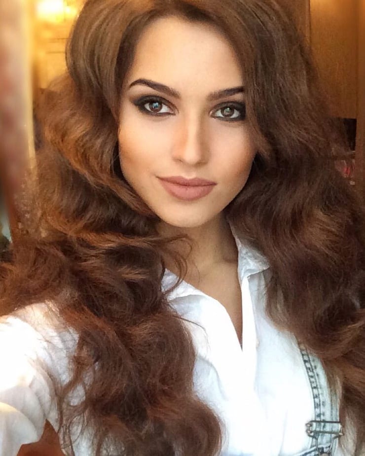 Ksenia Alexandrova Ksenia Alexandrova