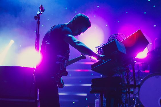 M83