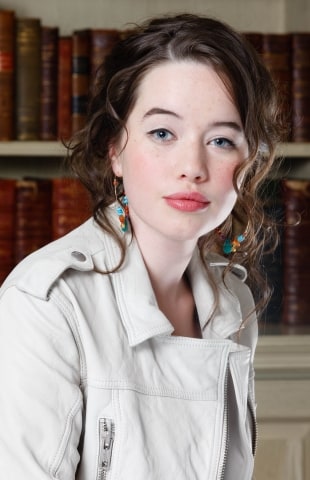 Anna Popplewell Anna Popplewell