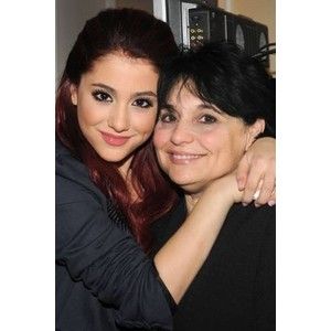 Joan Grande