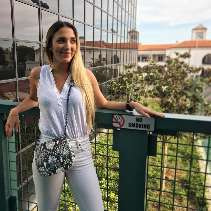 Roxy Striar