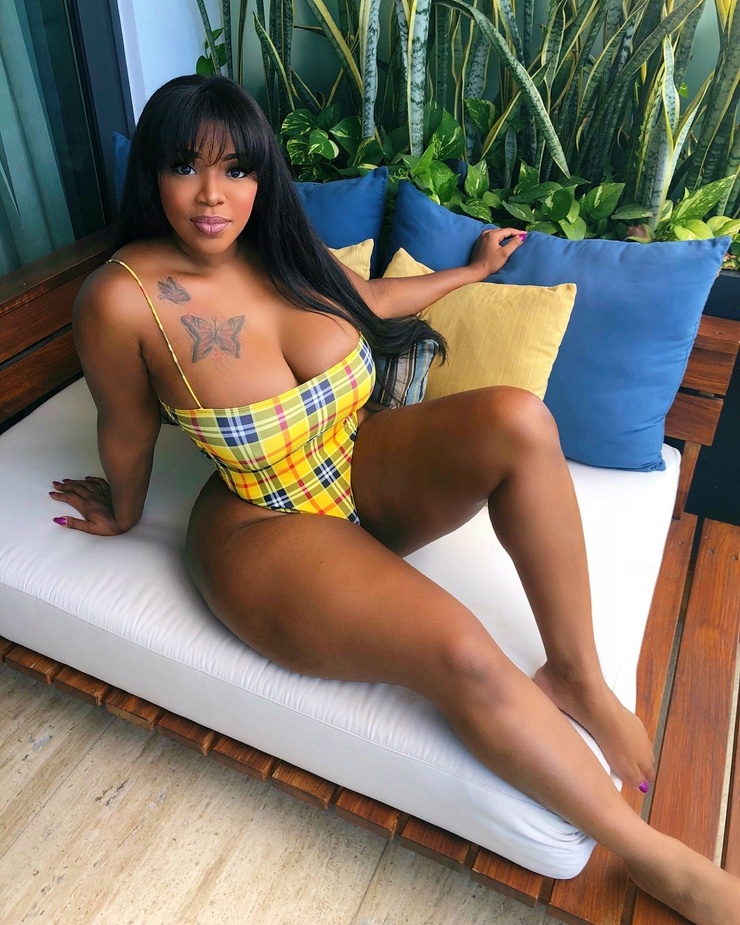 Brianna Amor