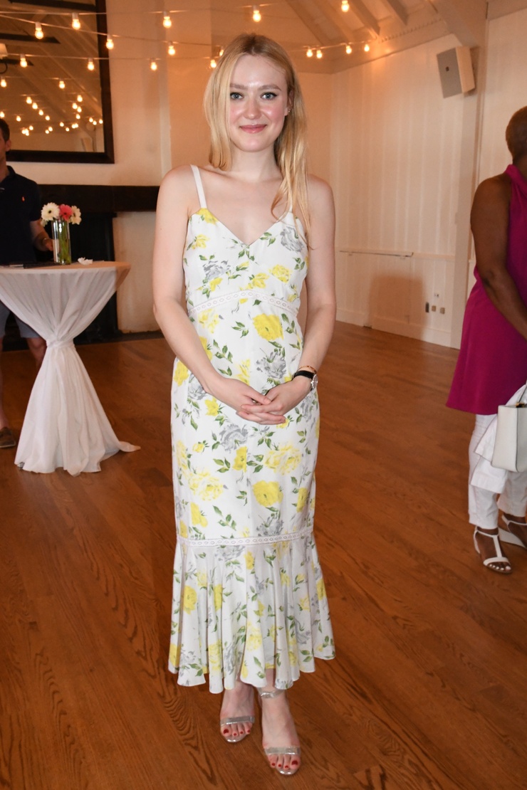 Dakota Fanning Dakota Fanning