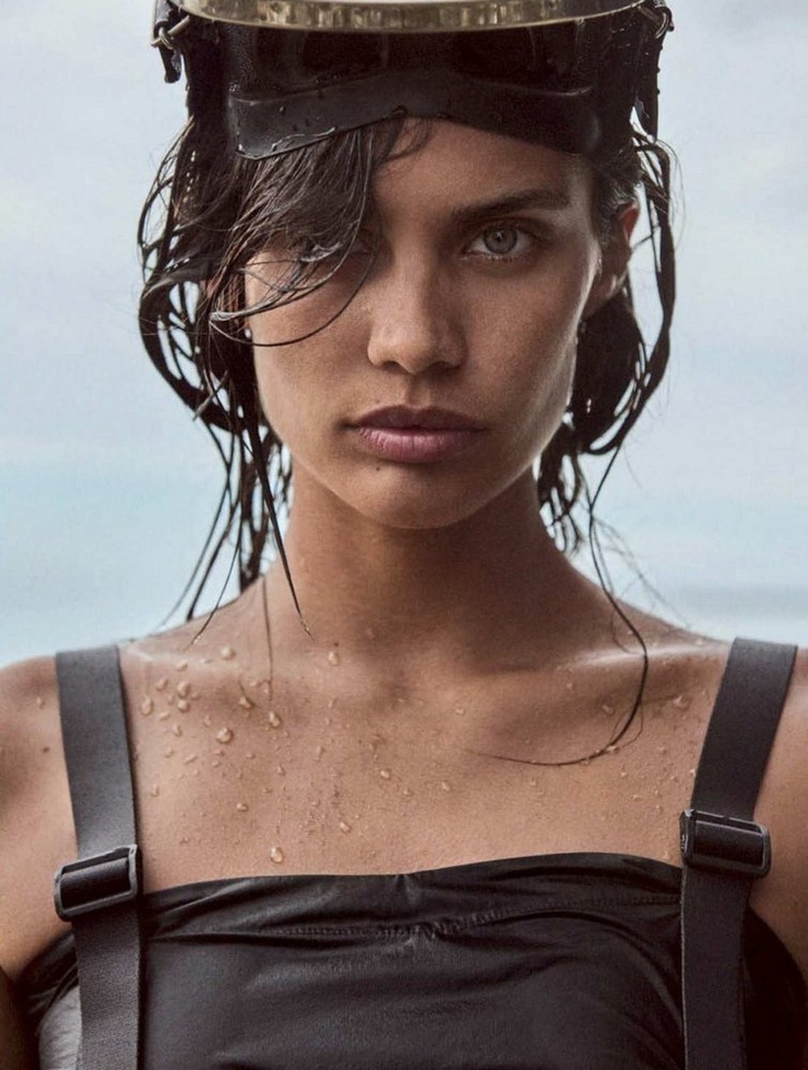 Sara Sampaio Sara Sampaio