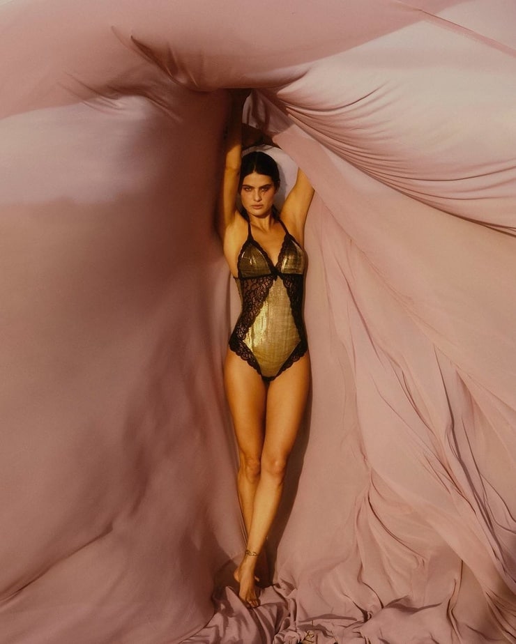Isabeli Fontana Isabeli Fontana