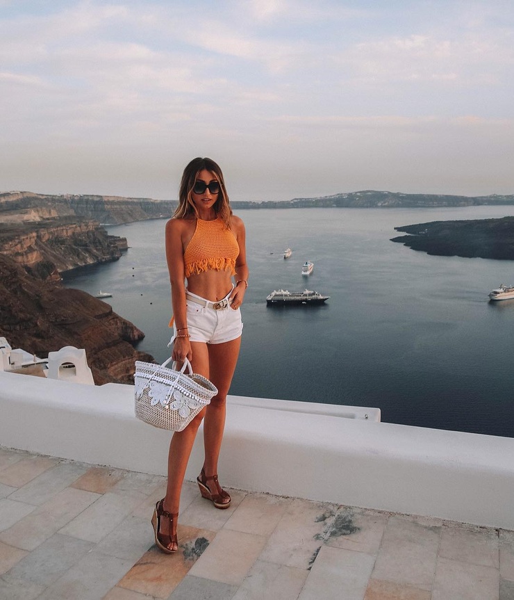 Caroline Einhoff Caroline Einhoff