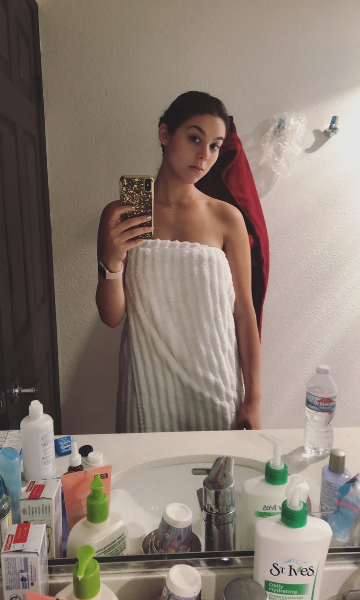 Kira Kosarin
