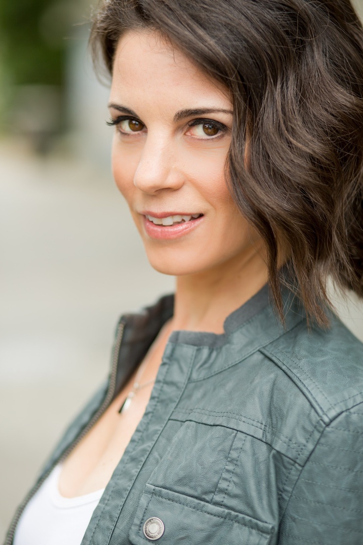 Leah Cairns Leah Cairns