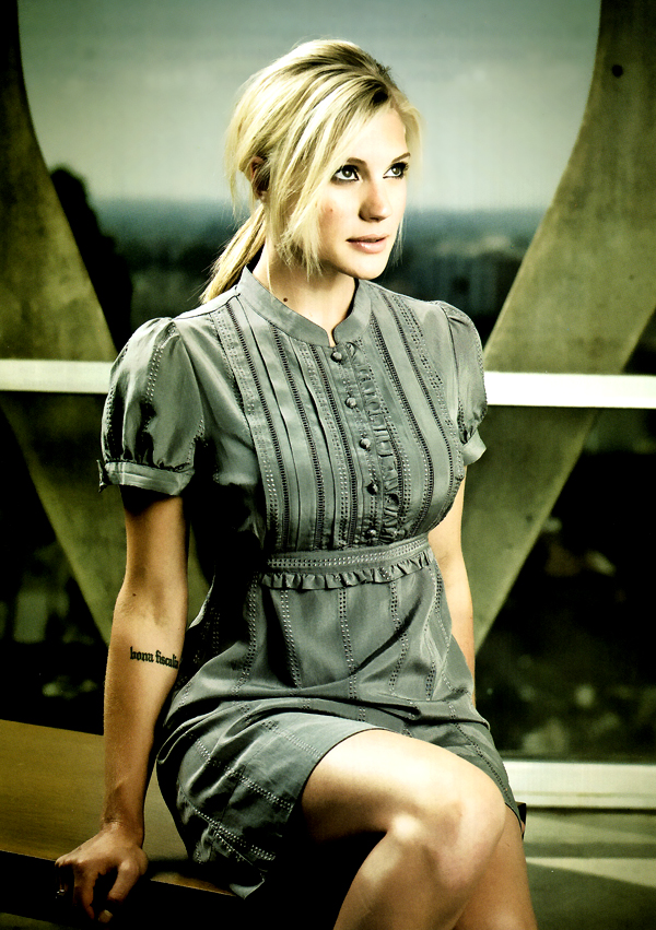Katee Sackhoff