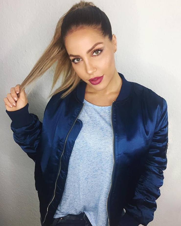 Sara Dastjani