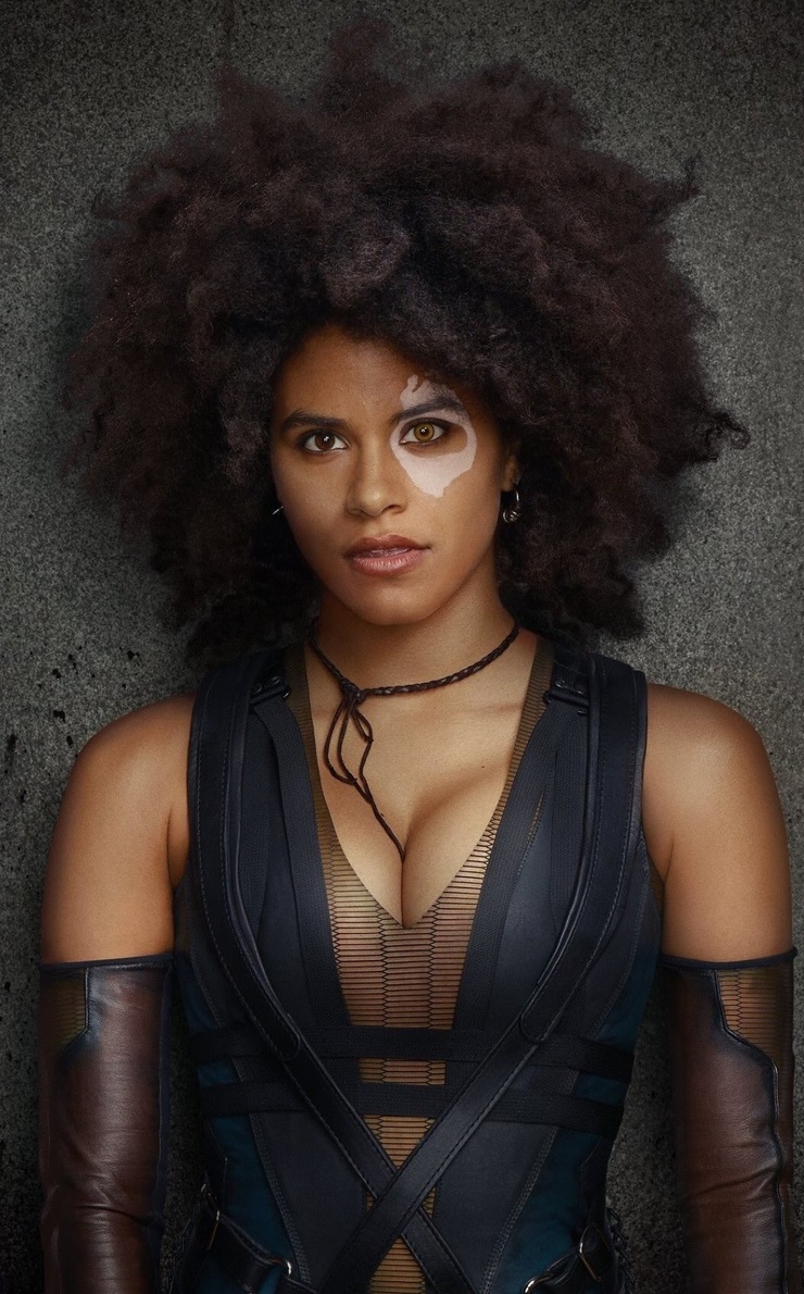 Domino (Zazie Beetz) Domino (Zazie Beetz)