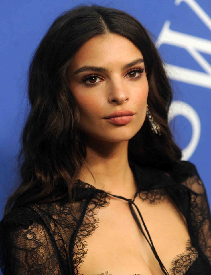 Emily Ratajkowski