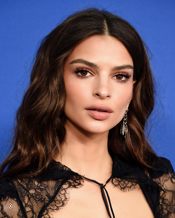 Emily Ratajkowski