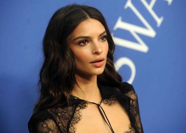 Emily Ratajkowski Emily Ratajkowski