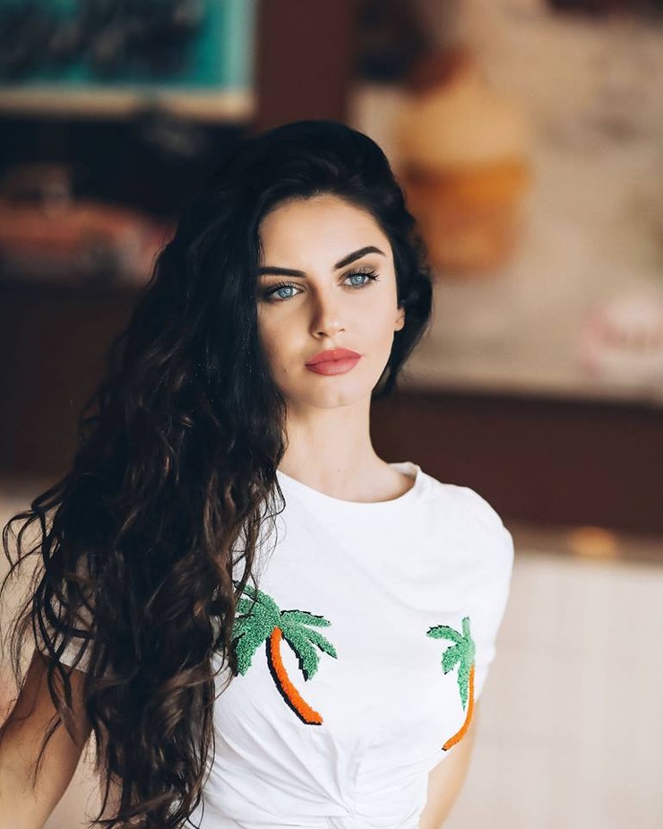 Aurela Skandaj
