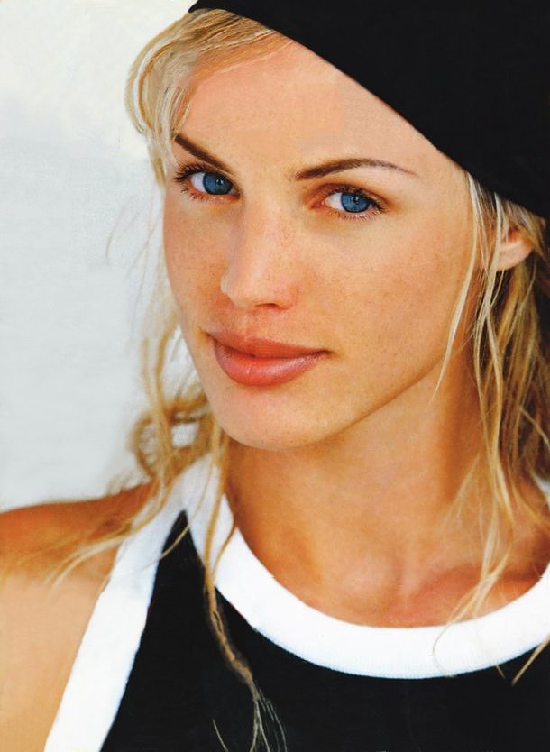 Joanna Rhodes