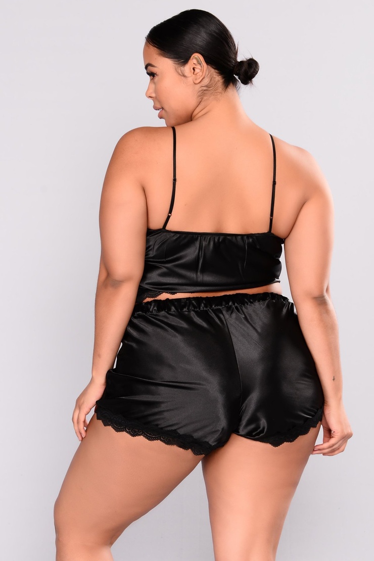 Tabria Majors