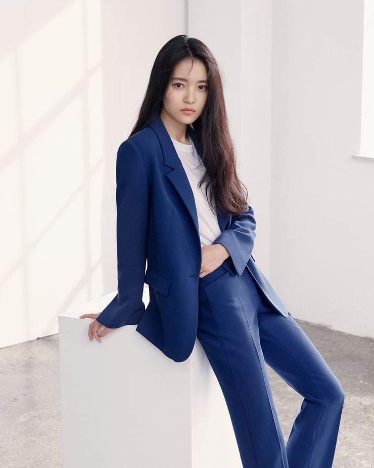 Tae Ri Kim Tae Ri Kim