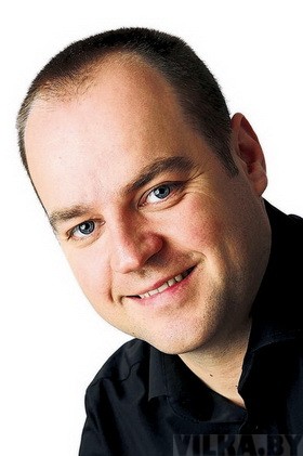 Simon Tofield
