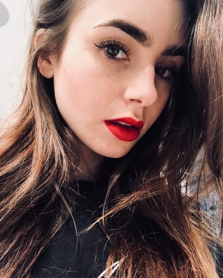 Lily Collins Lily Collins