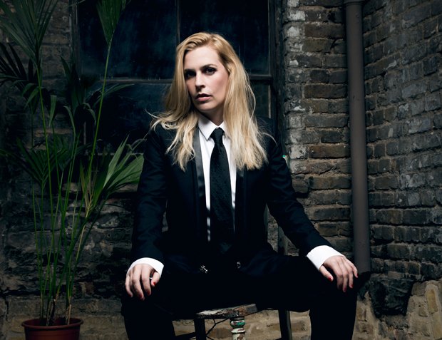 Sara Pascoe