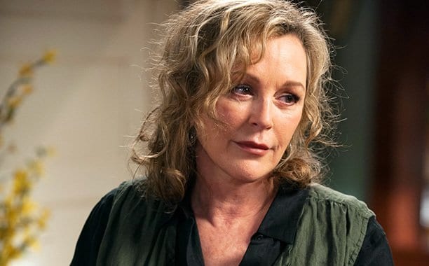 Bonnie Bedelia