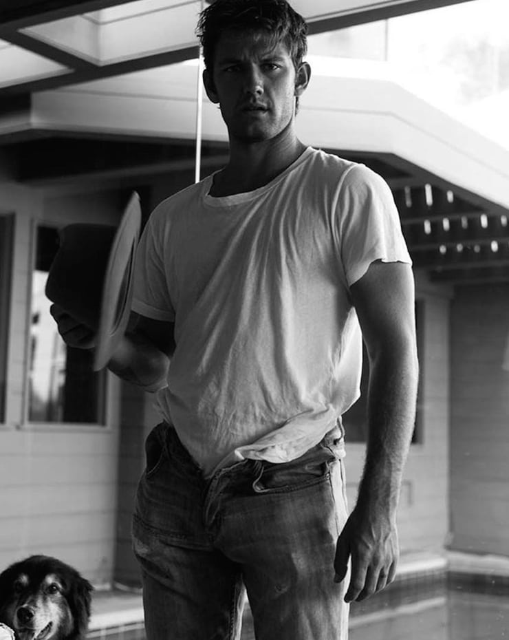 Alex Pettyfer