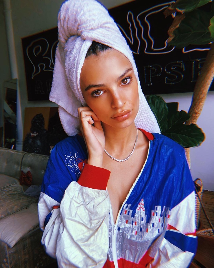 Emily Ratajkowski