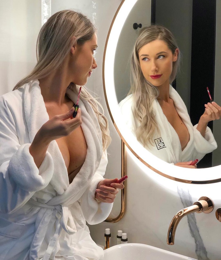 Noelle Foley