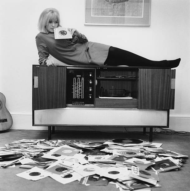 Anne Nightingale