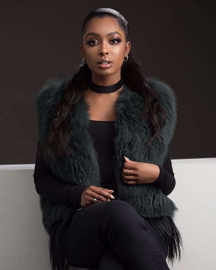 Jourdan Riane